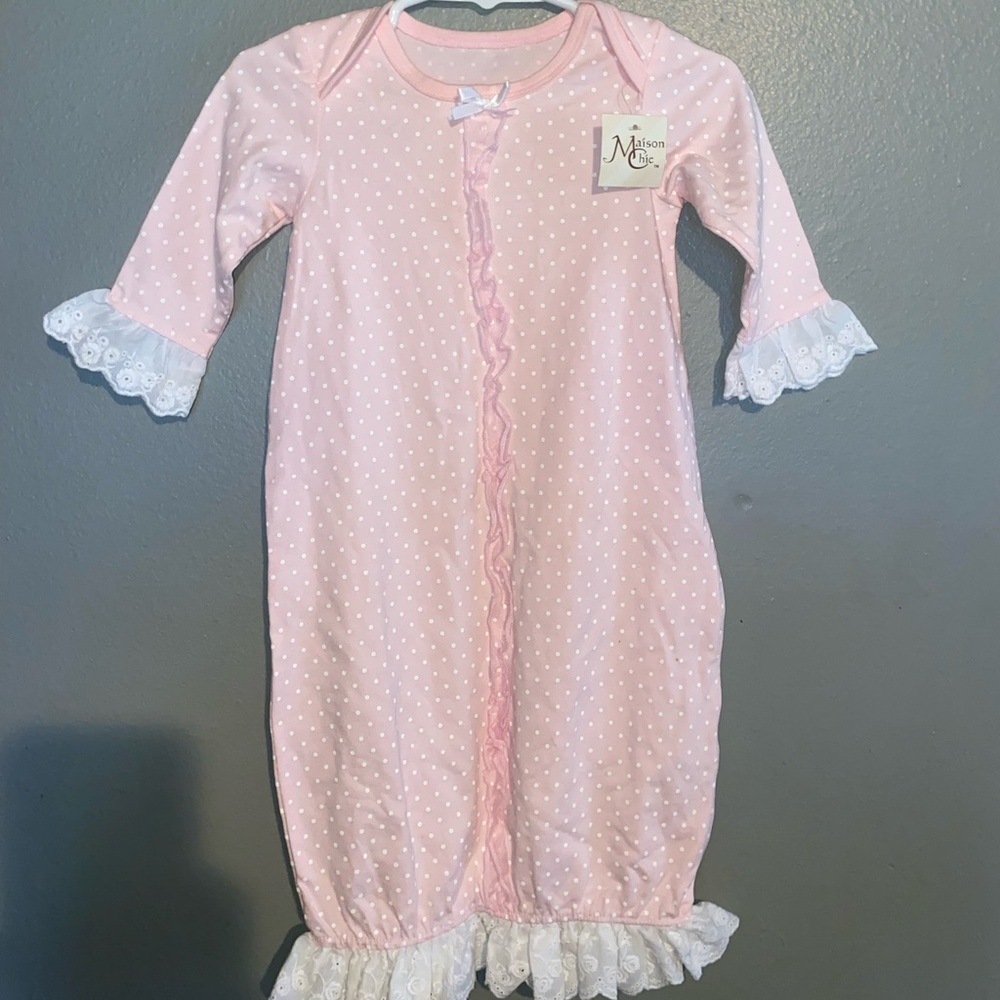 Madison Chic NWT